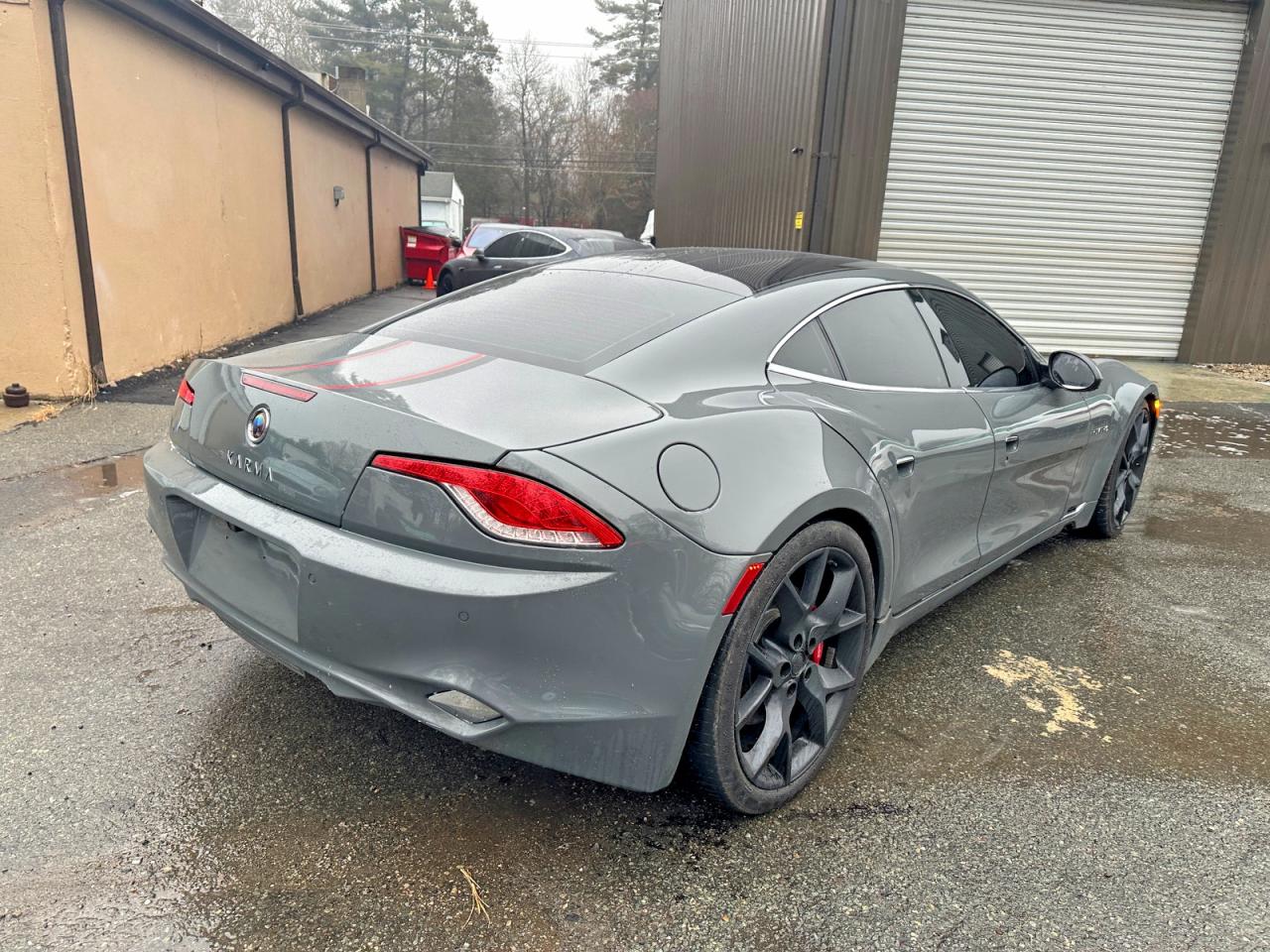 2018 KARMA Revero — VIN 50GK41SA5JA000079 — photo 4